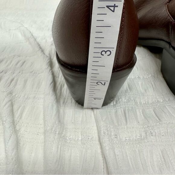 NWOT Cole Haan Gia Booties- Size 9.5 - Picture 7 of 13